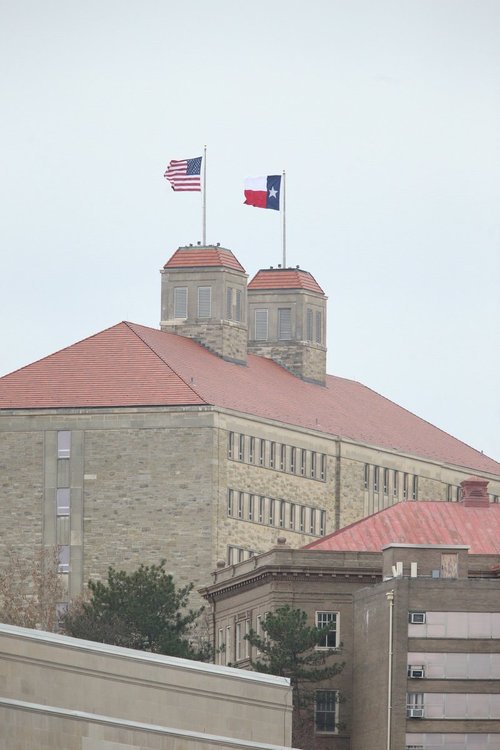 Texas flag KU hall.jpg
